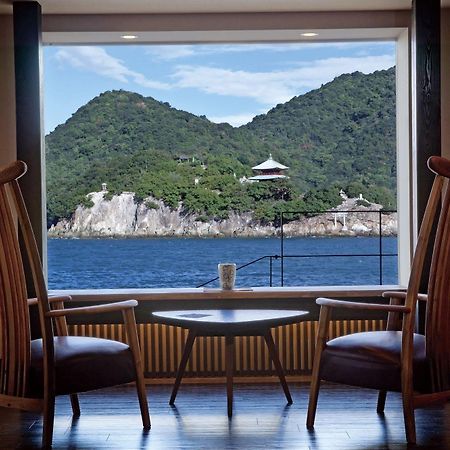 Migiwatei Ochi Kochi Hotell Tomo Eksteriør bilde