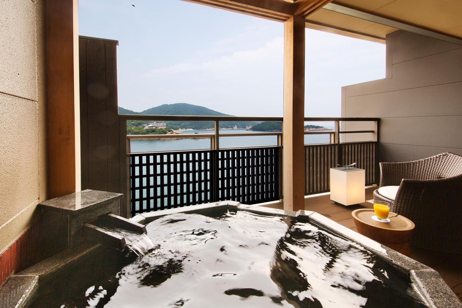 Migiwatei Ochi Kochi Hotell Tomo Eksteriør bilde