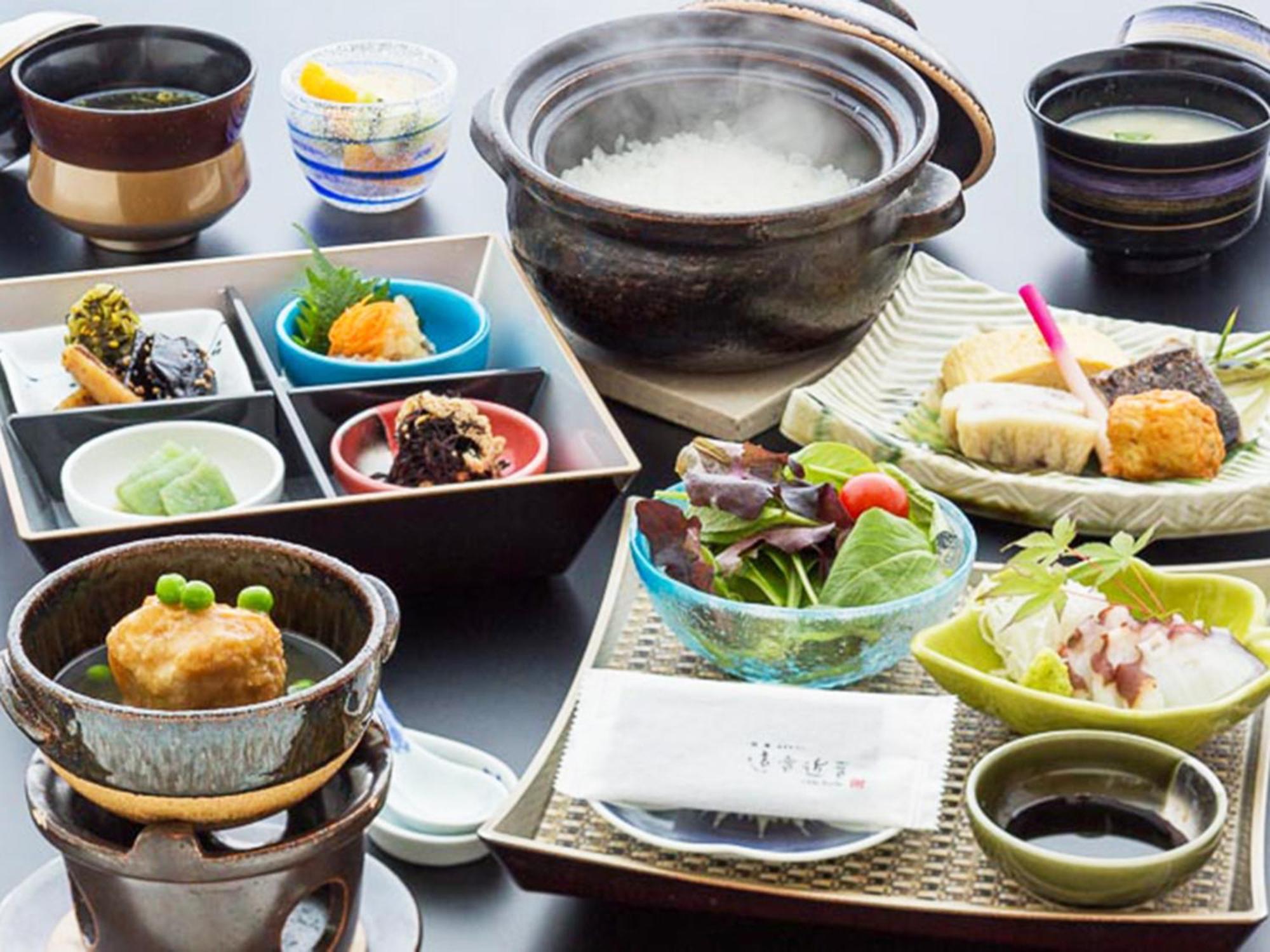 Migiwatei Ochi Kochi Hotell Tomo Eksteriør bilde