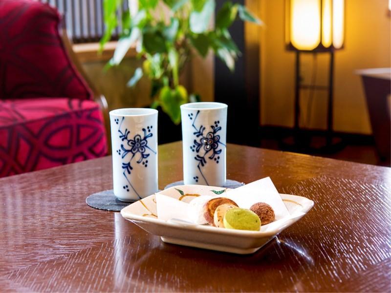 Migiwatei Ochi Kochi Hotell Tomo Eksteriør bilde